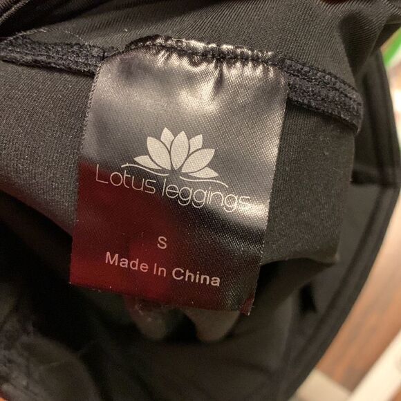 Lotus leggings size small black.  Detail sheer sections of the legs - Picture 5 of 7